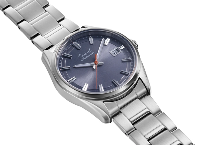 contemporary_RA-AC0R04N_image2