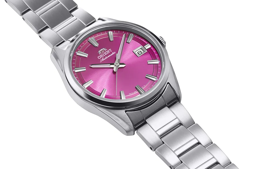 classic_RA-AC0R07P_image02