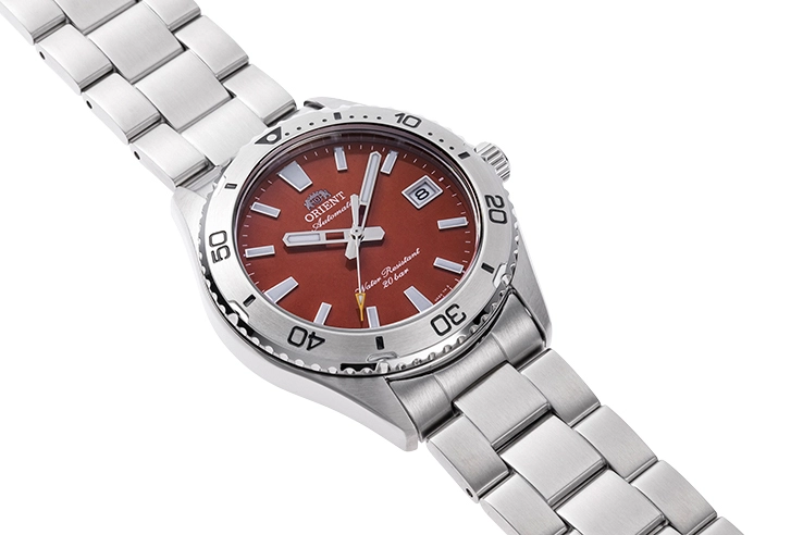 sports_RA-AC0Q09R_image2