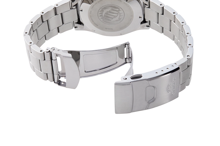 sports_RA-AA0004E_image3