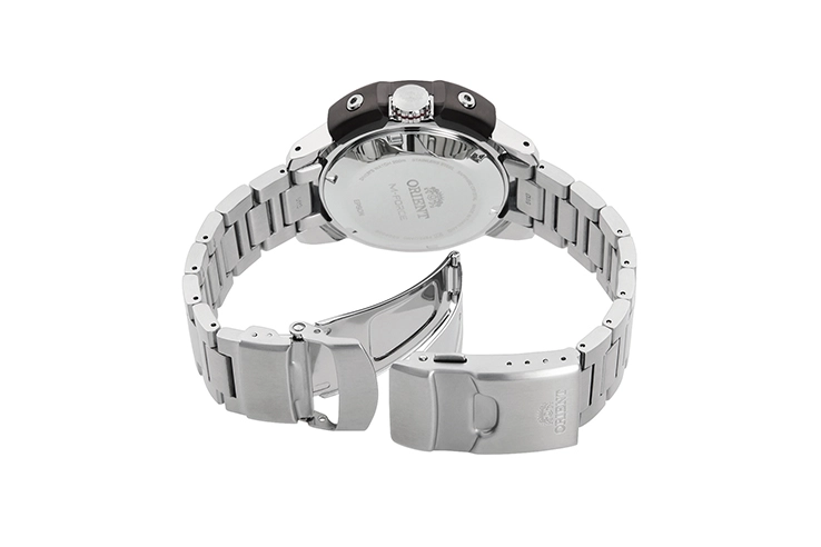 sports_RA-AC0L02R_image2